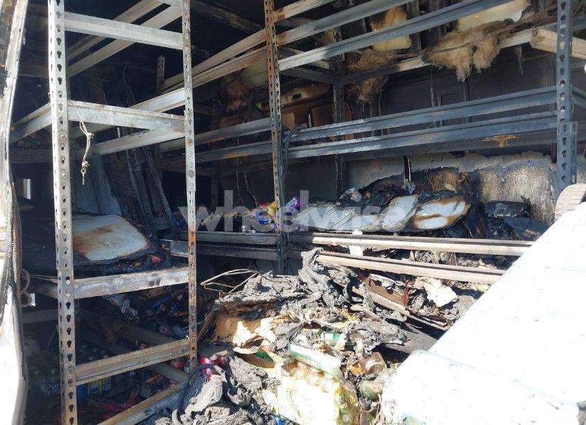 Photo 7 of 2019 Mercedes-benz Sprinter 3500XD HIGH ROOF V6 (VIN WD3PF4CC0KP038696)