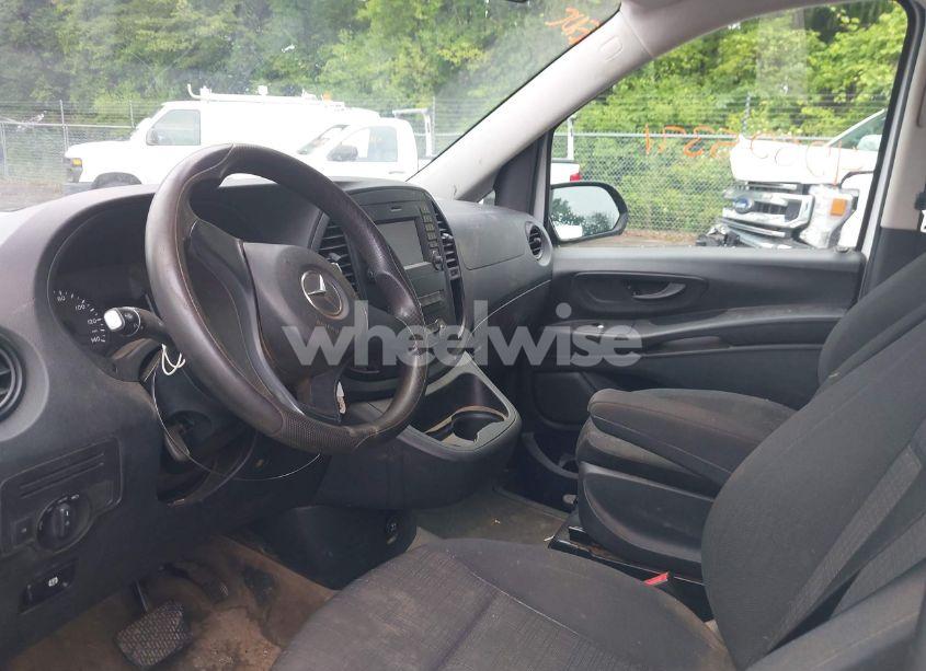 Photo 5 of 2019 Mercedes-benz Metris (VIN WD3PG2EA7K3526922)