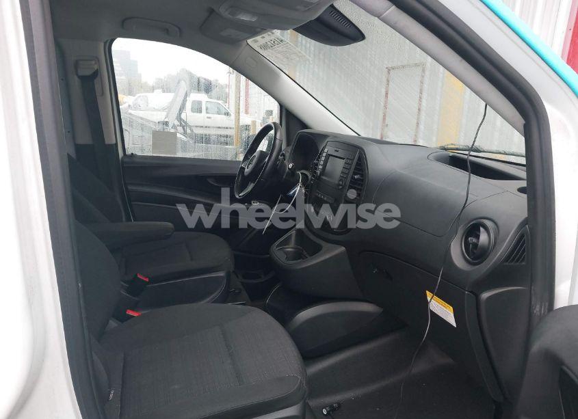 Photo 5 of 2020 Mercedes-benz Metris N/A (VIN WD3PG2EA9L3654645)