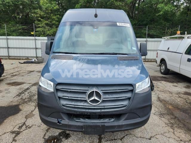 Photo 2 of 2019 MERCEDES-BENZ SPRINTER 2500/3500 (VIN WD4PF0CD1KP030569)