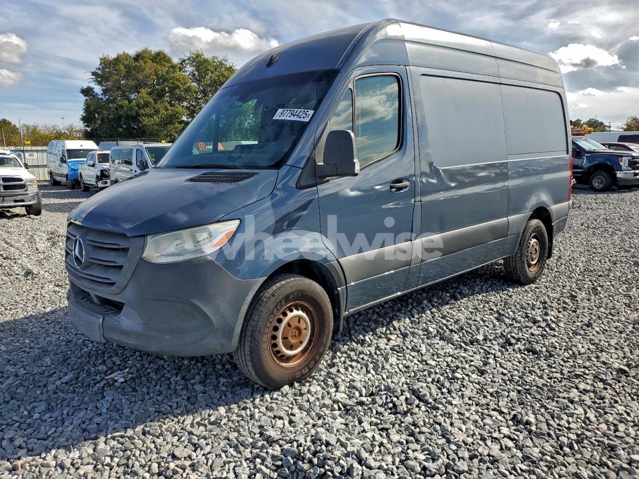 2019 MERCEDES BENZ SPRINTER 2500 DELIVERY VAN (VIN WD4PF0CD2KP050345) main photo