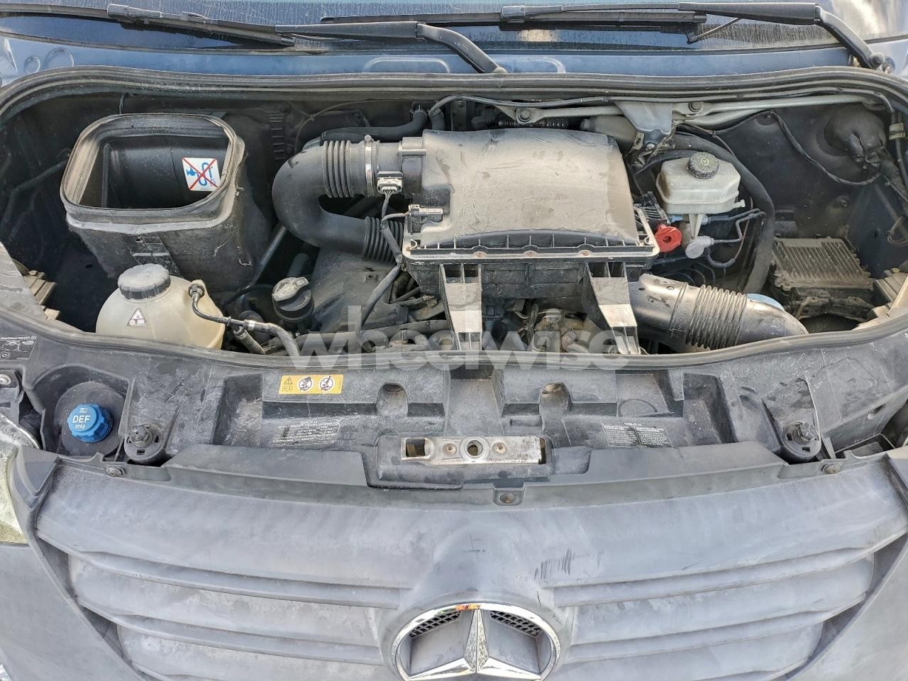 Photo 11 of 2019 MERCEDES BENZ SPRINTER 2500 DELIVERY VAN (VIN WD4PF0CD2KP050345)