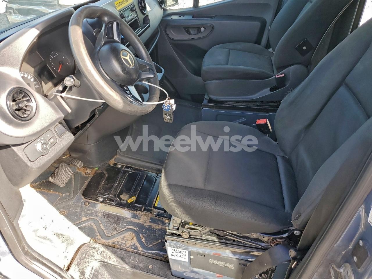 Photo 7 of 2019 MERCEDES BENZ SPRINTER 2500 DELIVERY VAN (VIN WD4PF0CD2KP050345)