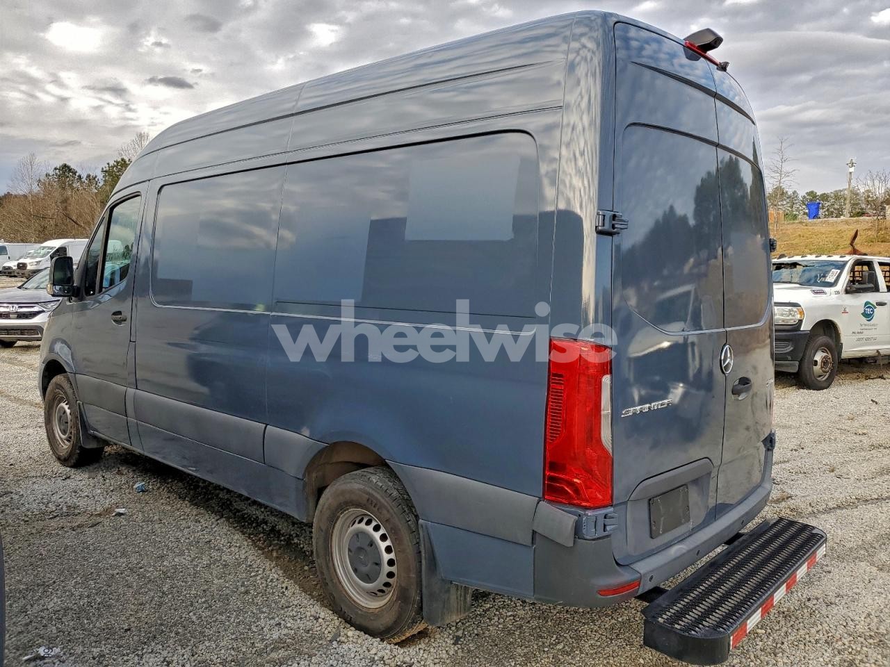 Photo 2 of 2019 MERCEDES BENZ SPRINTER 2500 EXT HIGH ROOF 3.0L V6 TDSL (VIN WD4PF0CD3KT006653)