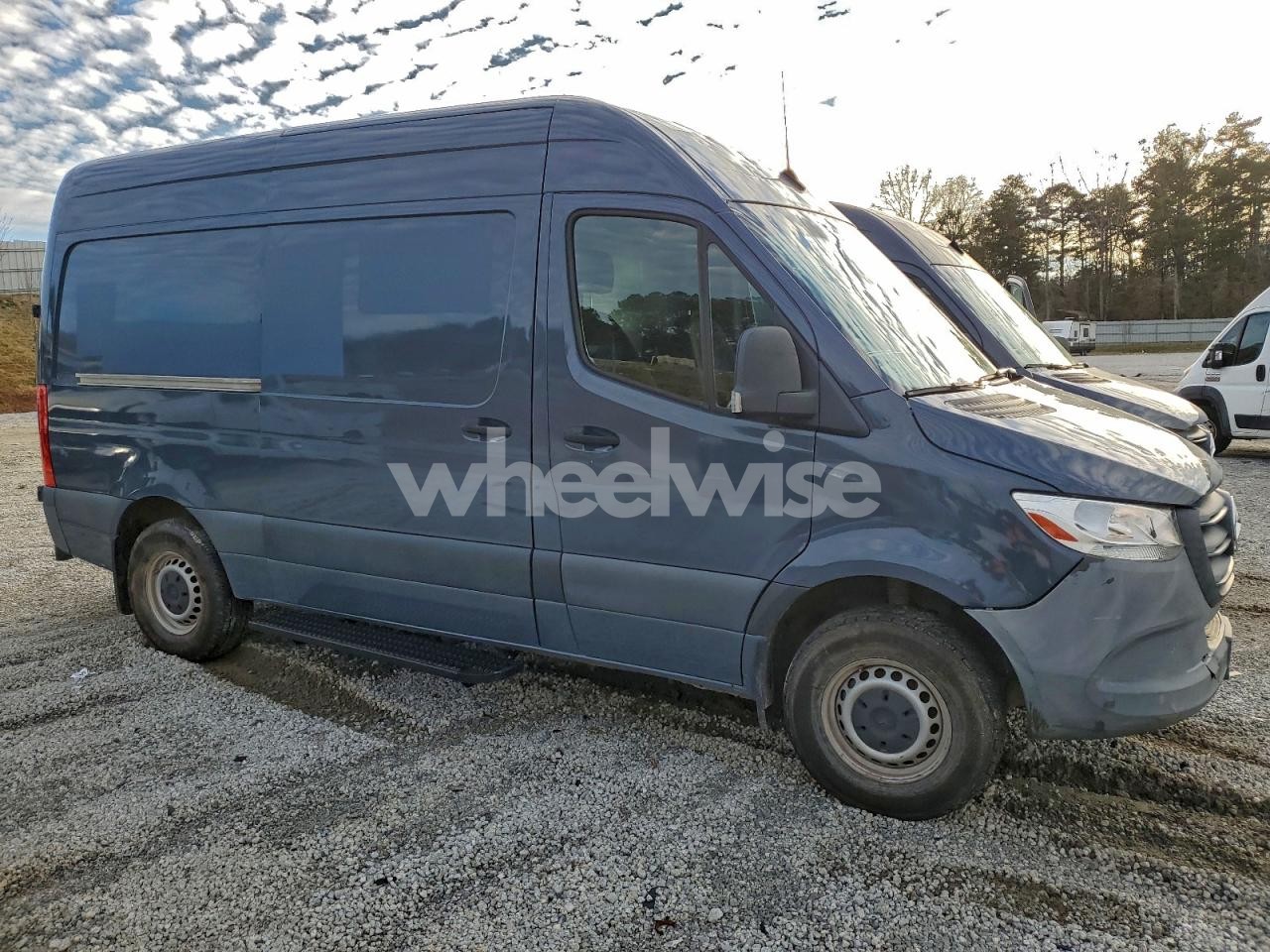 Photo 4 of 2019 MERCEDES BENZ SPRINTER 2500 EXT HIGH ROOF 3.0L V6 TDSL (VIN WD4PF0CD3KT006653)