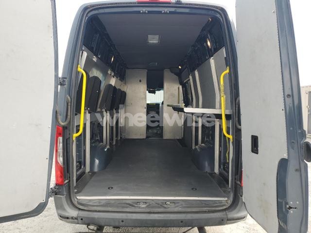 Photo 7 of 2019 MERCEDES-BENZ SPRINTER 2500/3500 (VIN WD4PF1CD0KP148277)