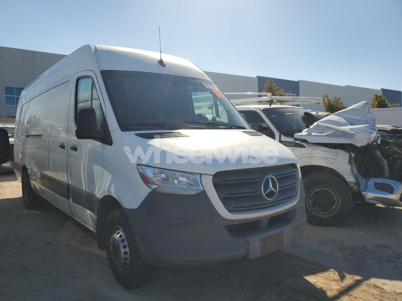 Photo 4 of 2019 MERCEDES BENZ SPRINTER DELIVERY VAN (VIN WD4PF1CD4KP163137)