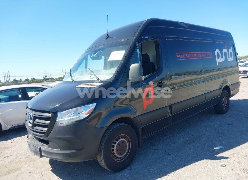 Photo 2 of 2019 Mercedes-benz Sprinter 2500 HIGH ROOF V6 (VIN WD4PF1CD8KP143473)