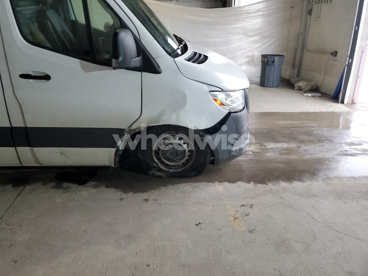 Photo 9 of 2019 MERCEDES-BENZ SPRINTER UTILITY / SERVICE VAN (VIN WD4PF1CD9KP183576)