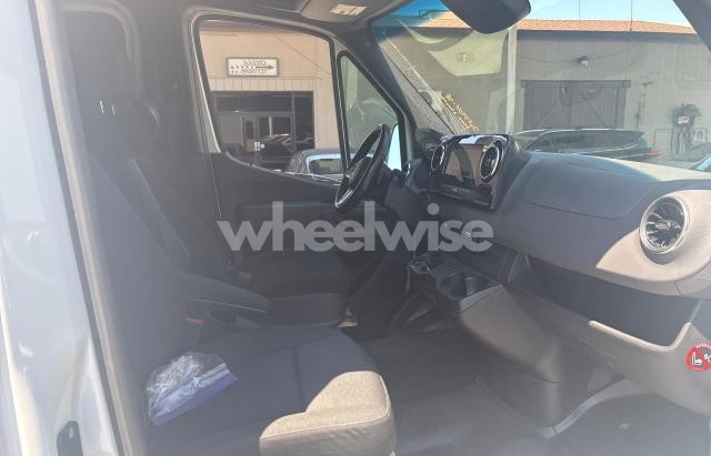 Photo 12 of 2019 MERCEDES-BENZ SPRINTER 3500/4500 (VIN WD4PF4CD1KP044852)