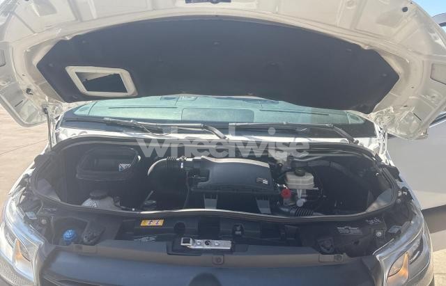 Photo 9 of 2019 MERCEDES-BENZ SPRINTER 3500/4500 (VIN WD4PF4CD1KP044852)