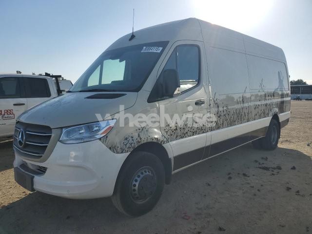 Photo 9 of 2019 MERCEDES-BENZ SPRINTER 3500/4500 (VIN WD4PF4CD4KP115591)