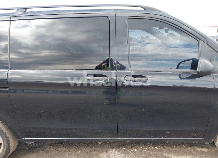 Photo 13 of 2016 Mercedes-benz Metris (VIN WD4PG2EE8G3141388)