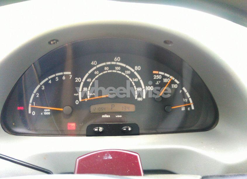 Photo 16 of 2002 Freightliner Sprinter N/A (VIN WD5WD641925385182)