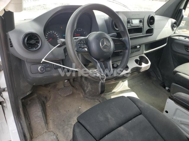 Photo 4 of 2019 MERCEDES-BENZ SPRINTER 3500/4500 (VIN WDAPF3CD1KN034700)