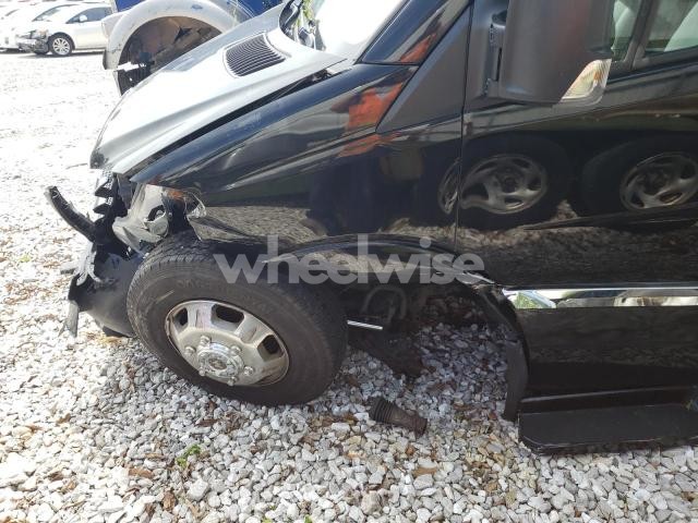 Photo 2 of 2015 MERCEDES-BENZ SPRINTER 3500 (VIN WDAPF4CC0FP137274)