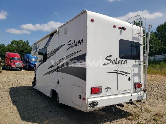 Photo 3 of 2014 MERCEDES-BENZ SPRINTER 3500 (VIN WDAPF4CC9E9558574)