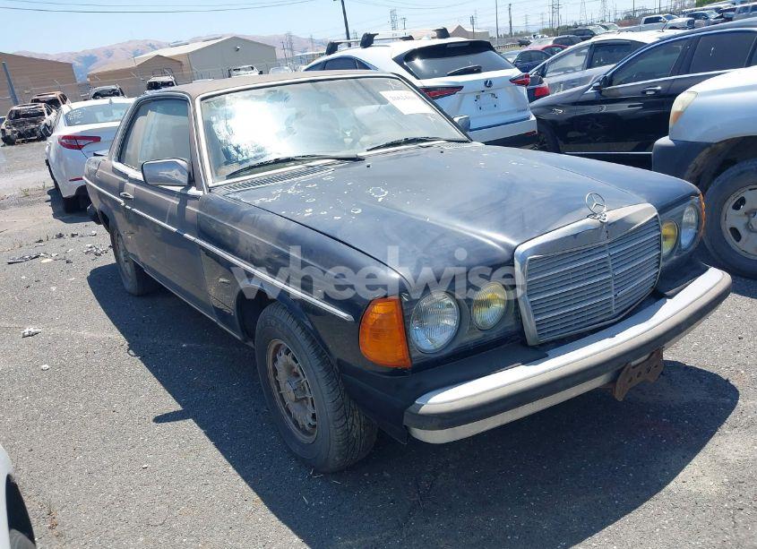1982 Mercedes-benz 300 CDT (VIN WDBAB53A7CB000357) main photo