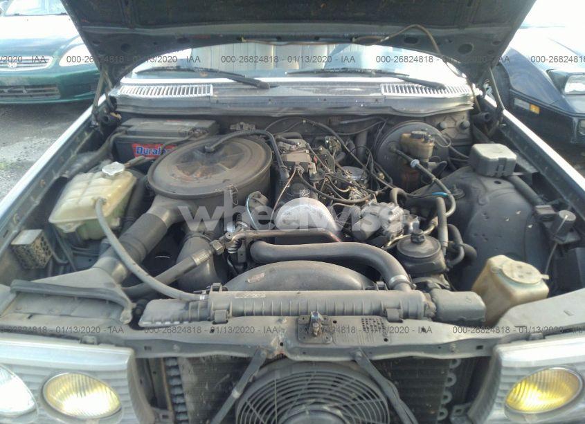 Photo 10 of 1982 Mercedes-benz 300 CDT (VIN WDBAB53A7CB000357)