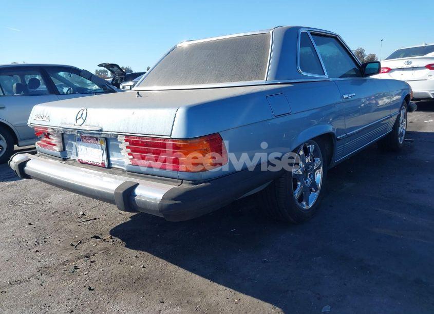 Photo 4 of 1985 Mercedes-benz 380 SL (VIN WDBBA45C6FA020254)