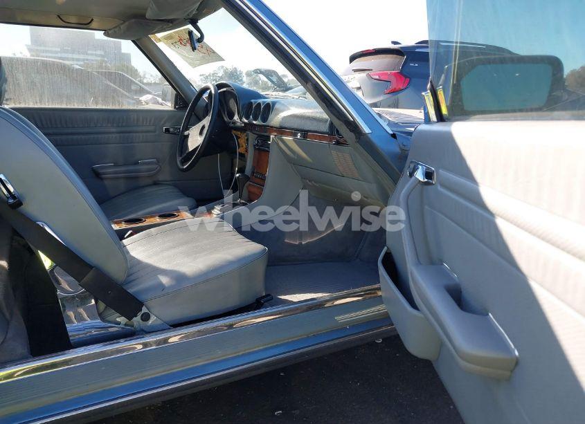 Photo 5 of 1985 Mercedes-benz 380 SL (VIN WDBBA45C6FA020254)