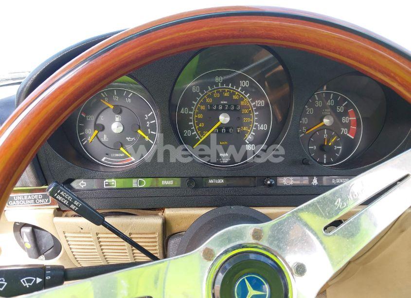 Photo 7 of 1985 Mercedes-benz 380 SL (VIN WDBBA45C7FA020232)