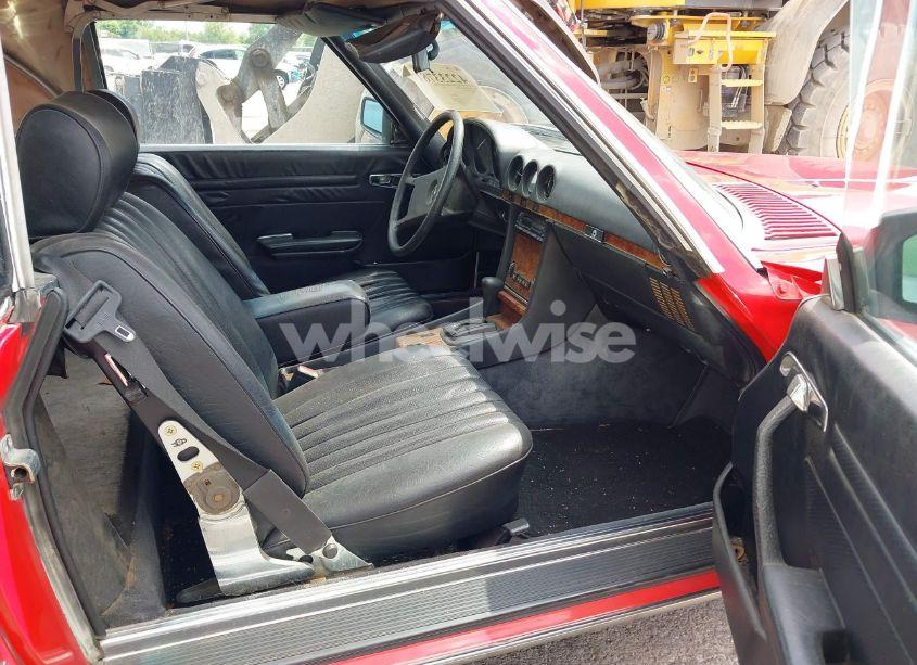 Photo 5 of 1985 Mercedes-benz 380 SL (VIN WDBBA45C7FA021767)