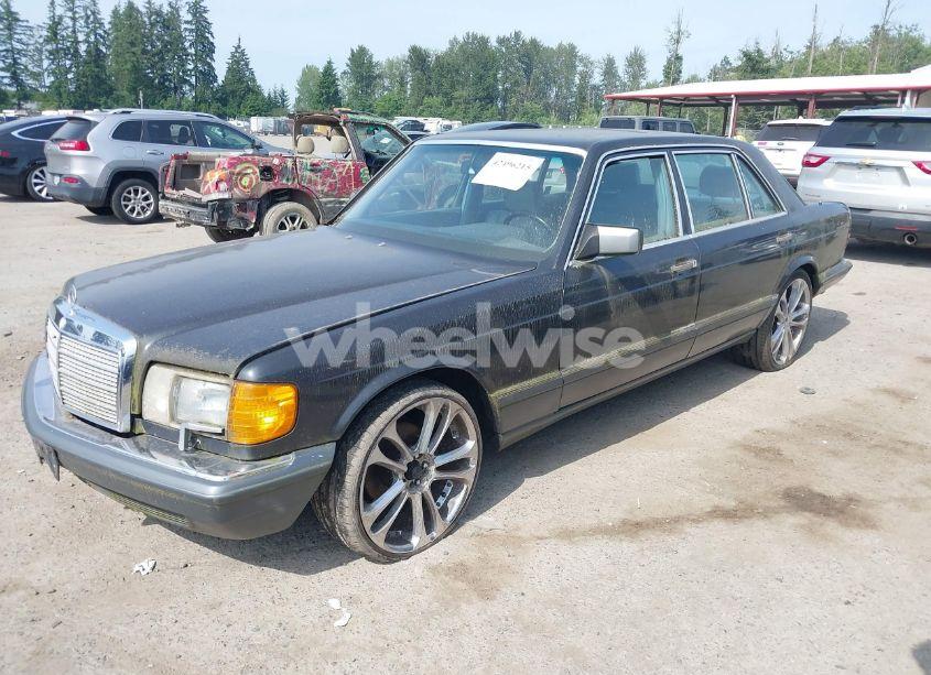 Photo 2 of 1989 Mercedes-benz 420 SEL (VIN WDBCA35E5KA460704)