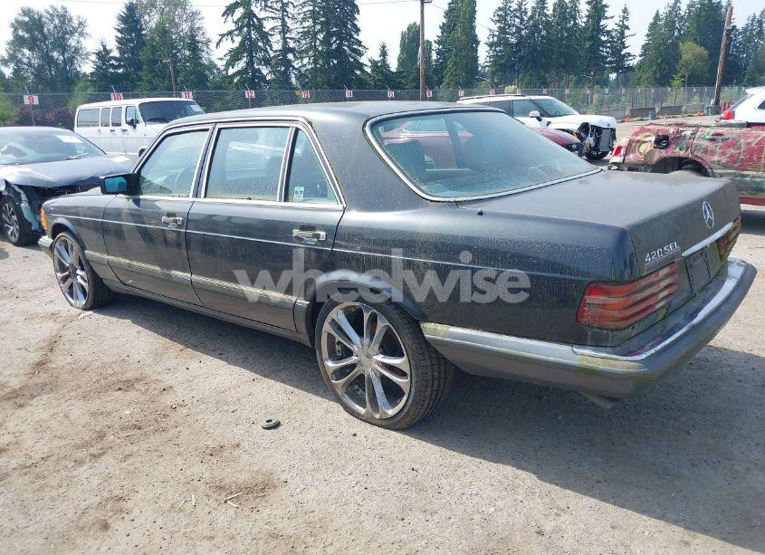 Photo 3 of 1989 Mercedes-benz 420 SEL (VIN WDBCA35E5KA460704)