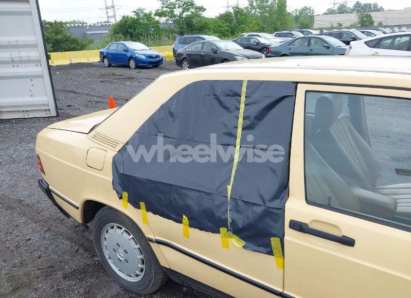 Photo 6 of 1984 Mercedes-benz 190 E 2.3 (VIN WDBDA24A0EA121222)