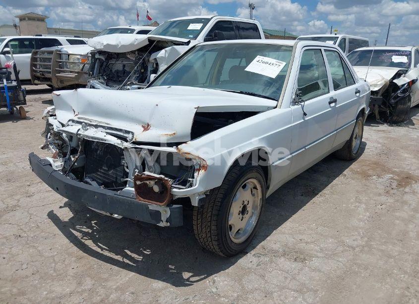 Photo 2 of 1991 Mercedes-benz 190 E 2.3 (VIN WDBDA28D8MF756484)