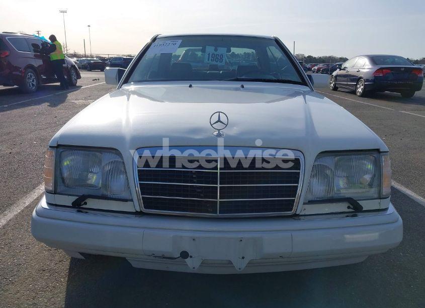 Photo 12 of 1994 Mercedes-benz E 320 (VIN WDBEA52E0RC079107)