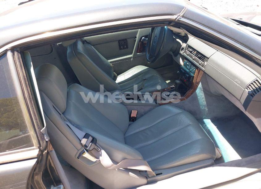 Photo 5 of 1991 Mercedes-benz 500 SL (VIN WDBFA66E0MF022224)