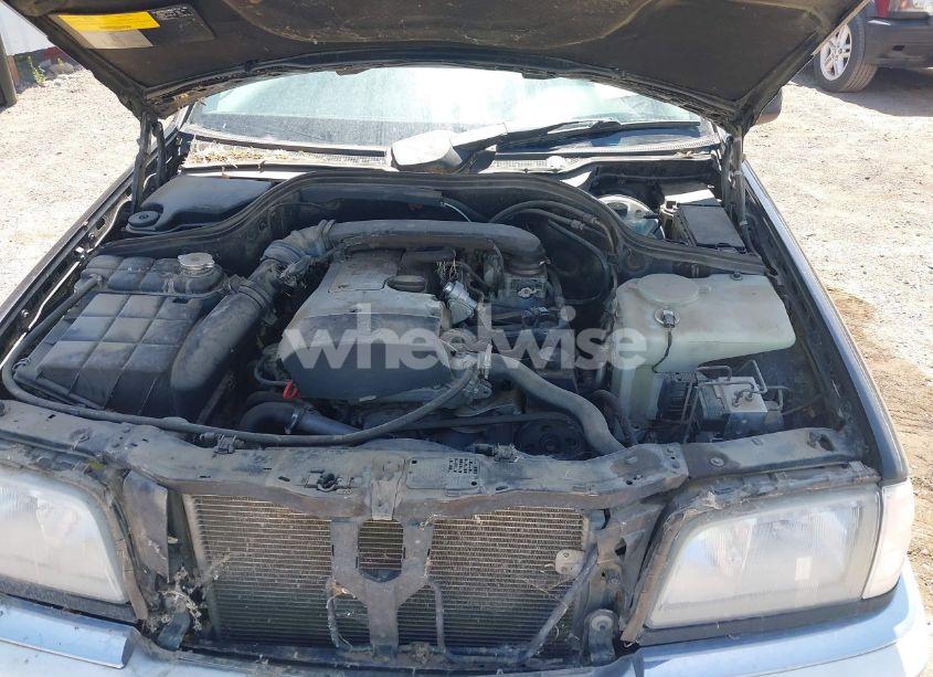 Photo 10 of 1998 Mercedes-benz C 230 (VIN WDBHA23G3WA581659)