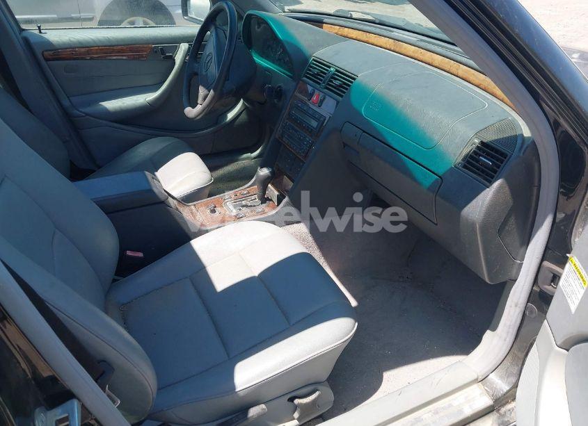 Photo 5 of 1998 Mercedes-benz C 230 (VIN WDBHA23G3WA581659)