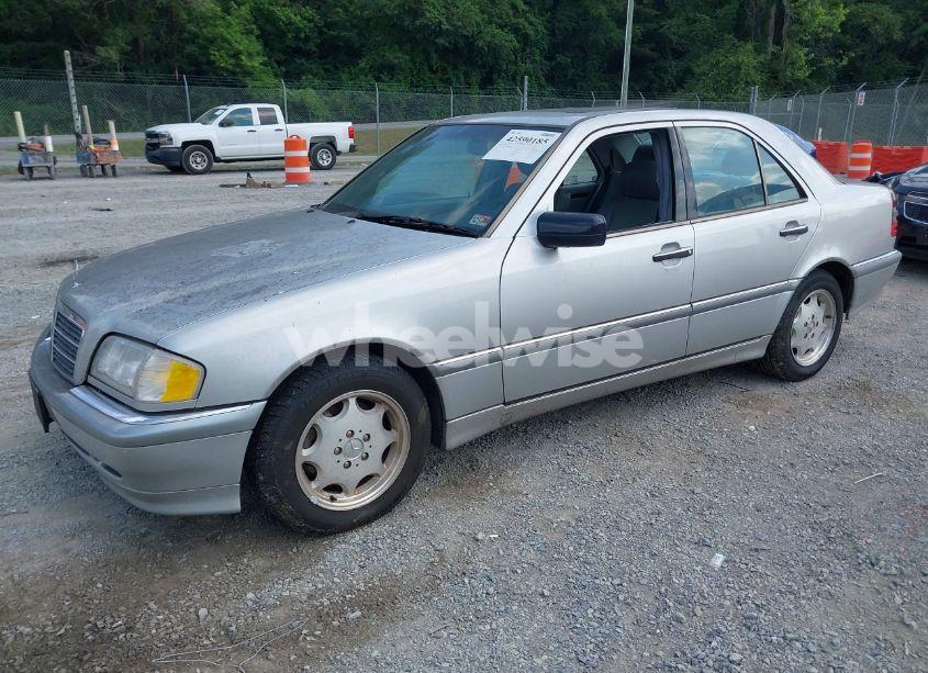 Photo 2 of 2000 Mercedes-benz C 230 KOMPRESSOR (VIN WDBHA24G9YA839913)