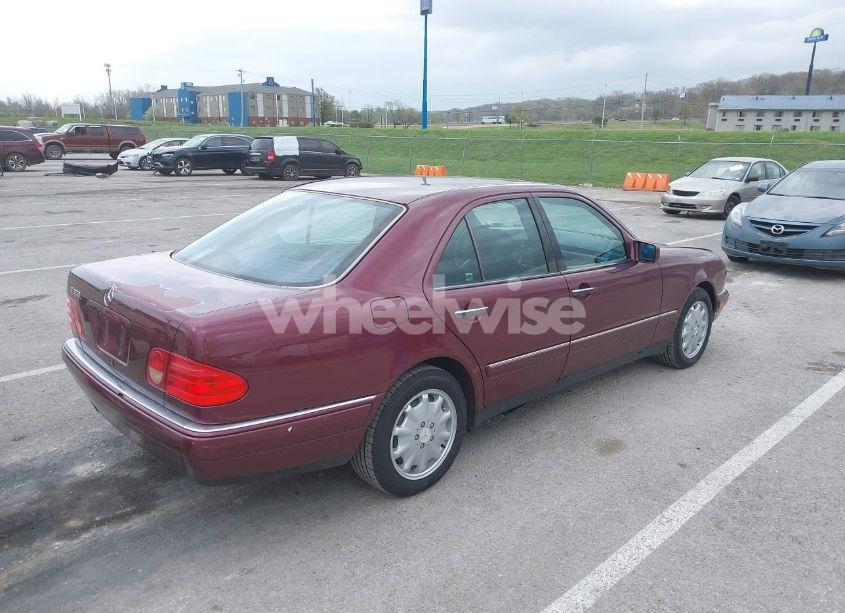 Photo 4 of 1996 Mercedes-benz E 320 (VIN WDBJF55F1TJ014578)