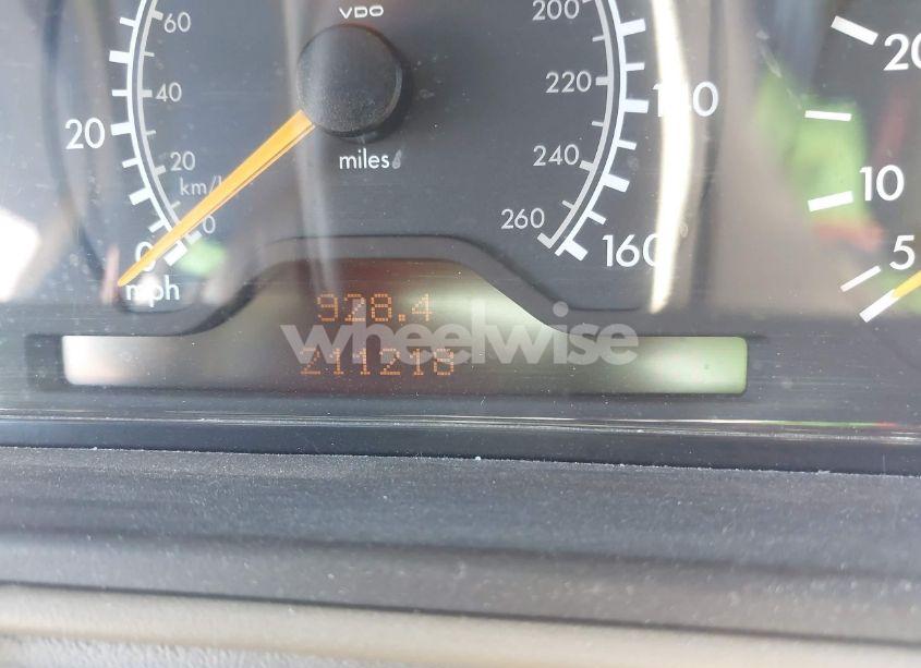 Photo 7 of 1998 Mercedes-benz E 320 (VIN WDBJF65F2WA676325)