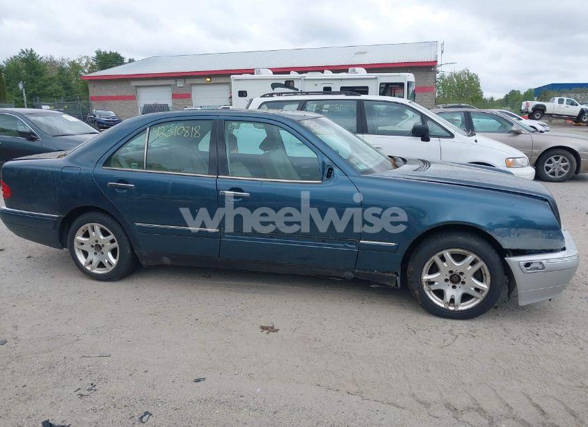 Photo 13 of 1999 Mercedes-benz E 320 (VIN WDBJF65HXXA752666)
