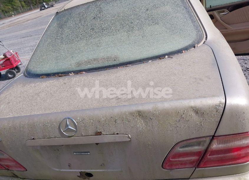 Photo 6 of 2000 Mercedes-benz E 320 (VIN WDBJF65J6YB107172)