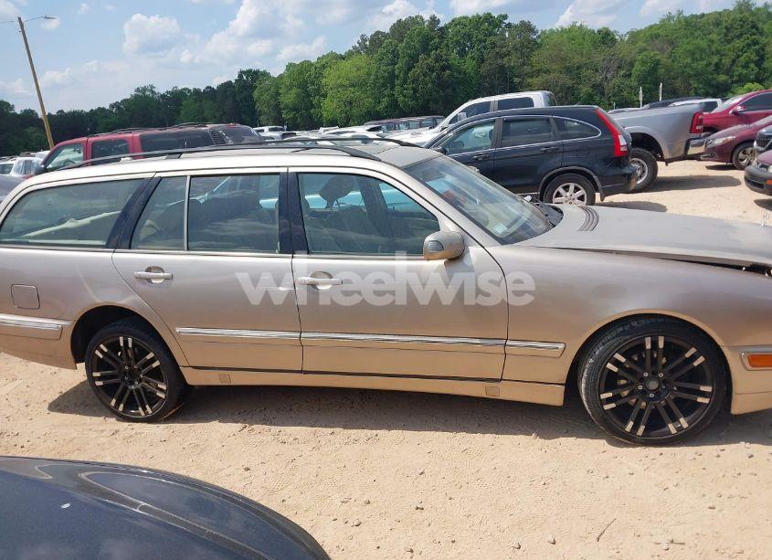 Photo 13 of 2001 Mercedes-benz E 320 (VIN WDBJH65J31B207973)