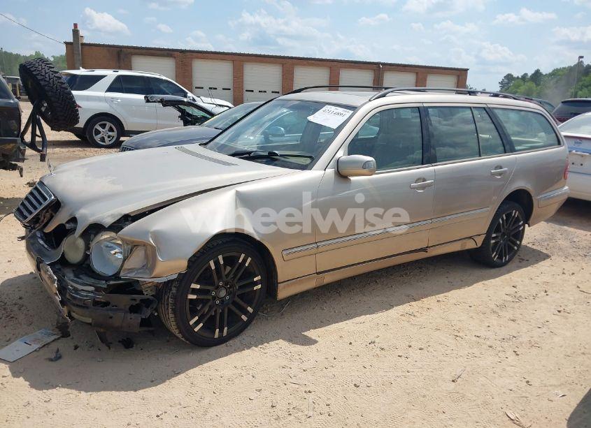 Photo 2 of 2001 Mercedes-benz E 320 (VIN WDBJH65J31B207973)