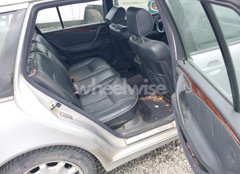 Photo 8 of 2002 Mercedes-benz E 320 4M (VIN WDBJH82J42X064102)