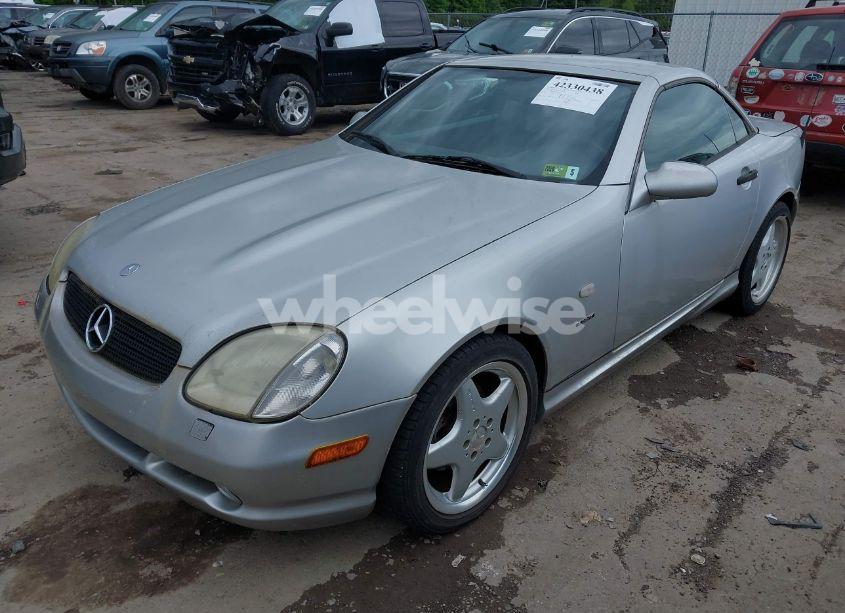 Photo 2 of 1999 Mercedes-benz Slk 230 KOMPRESSOR (VIN WDBKK47F0XF100495)