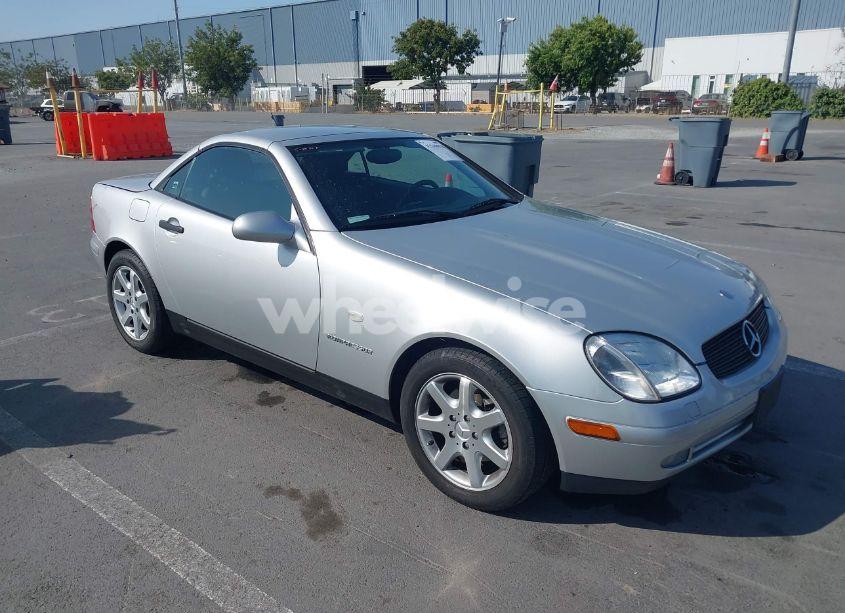 2000 Mercedes-benz Slk 230 KOMPRESSOR (VIN WDBKK47F5YF160242) main photo