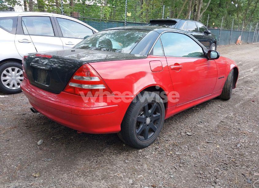 Photo 4 of 2002 Mercedes-benz Slk 230 KOMPRESSOR (VIN WDBKK49F42F239518)