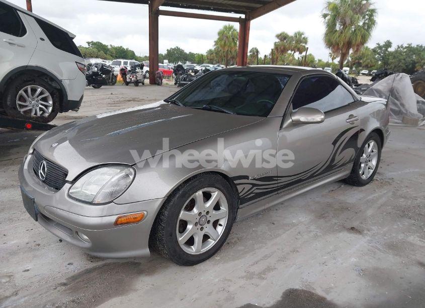 Photo 2 of 2003 Mercedes-benz Slk 230 KOMPRESSOR (VIN WDBKK49F63F276815)