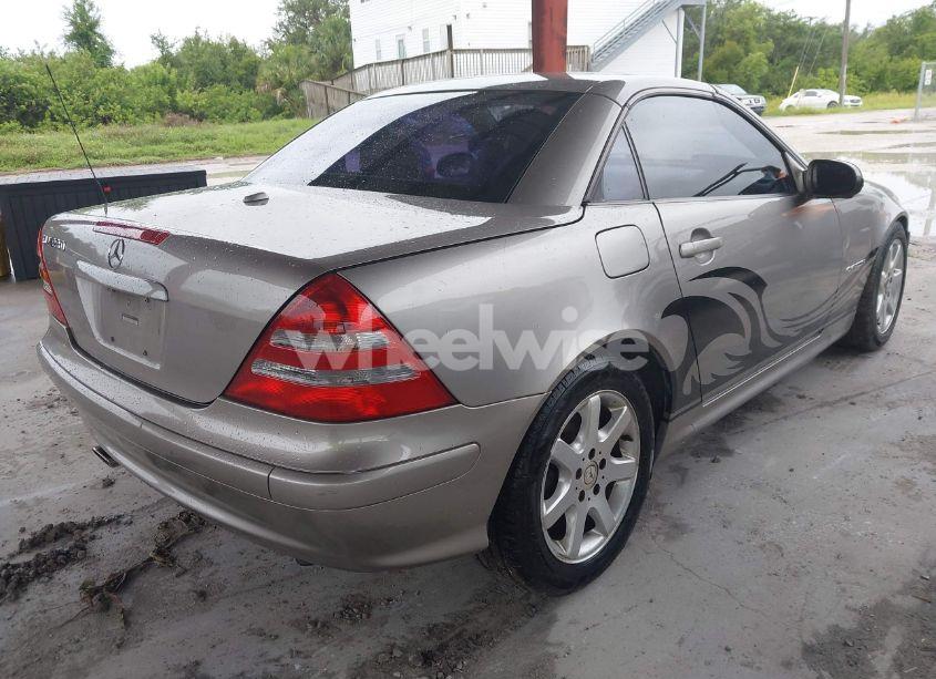 Photo 4 of 2003 Mercedes-benz Slk 230 KOMPRESSOR (VIN WDBKK49F63F276815)