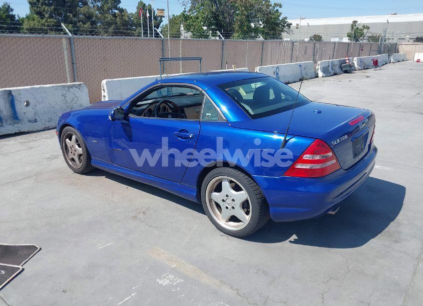 Photo 3 of 2001 Mercedes-benz Slk 320 (VIN WDBKK65F01F218732)