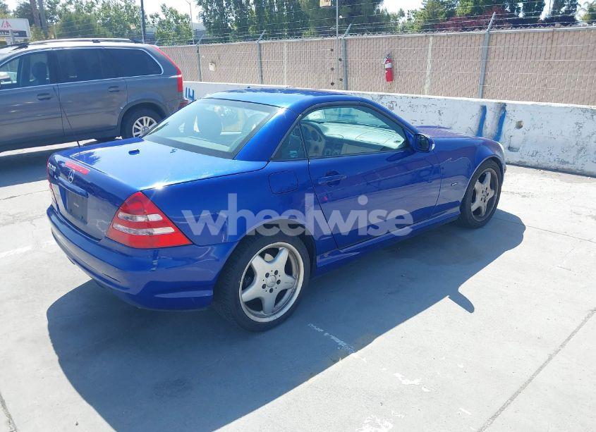 Photo 4 of 2001 Mercedes-benz Slk 320 (VIN WDBKK65F01F218732)